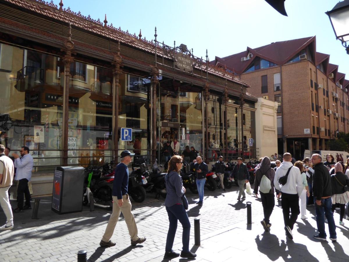 Apartamento En El Mercado De San Miguel Мадрид Екстериор снимка